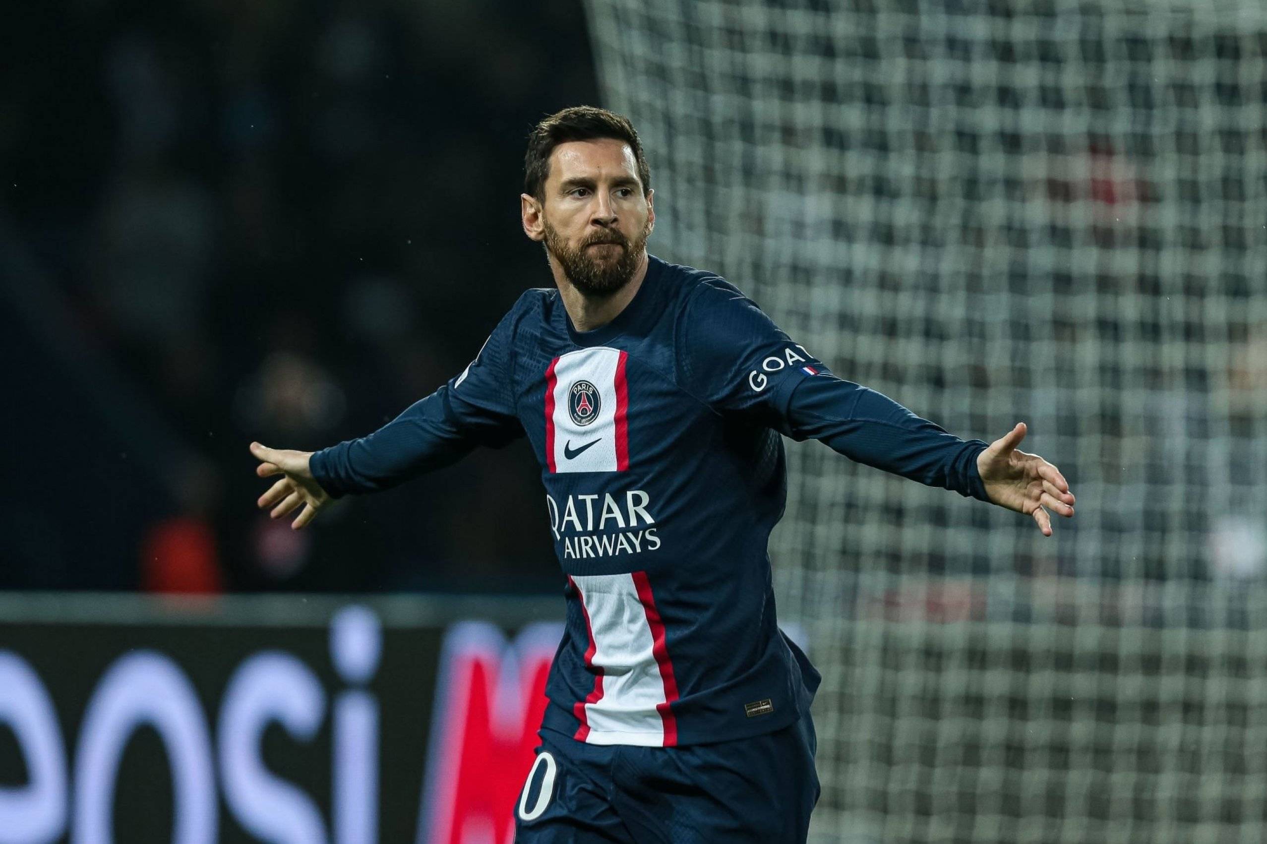 巴塞罗那惊险获胜,梅西关键时刻挺身而出 巴塞罗那惊险获胜,梅西关键时刻挺身而出