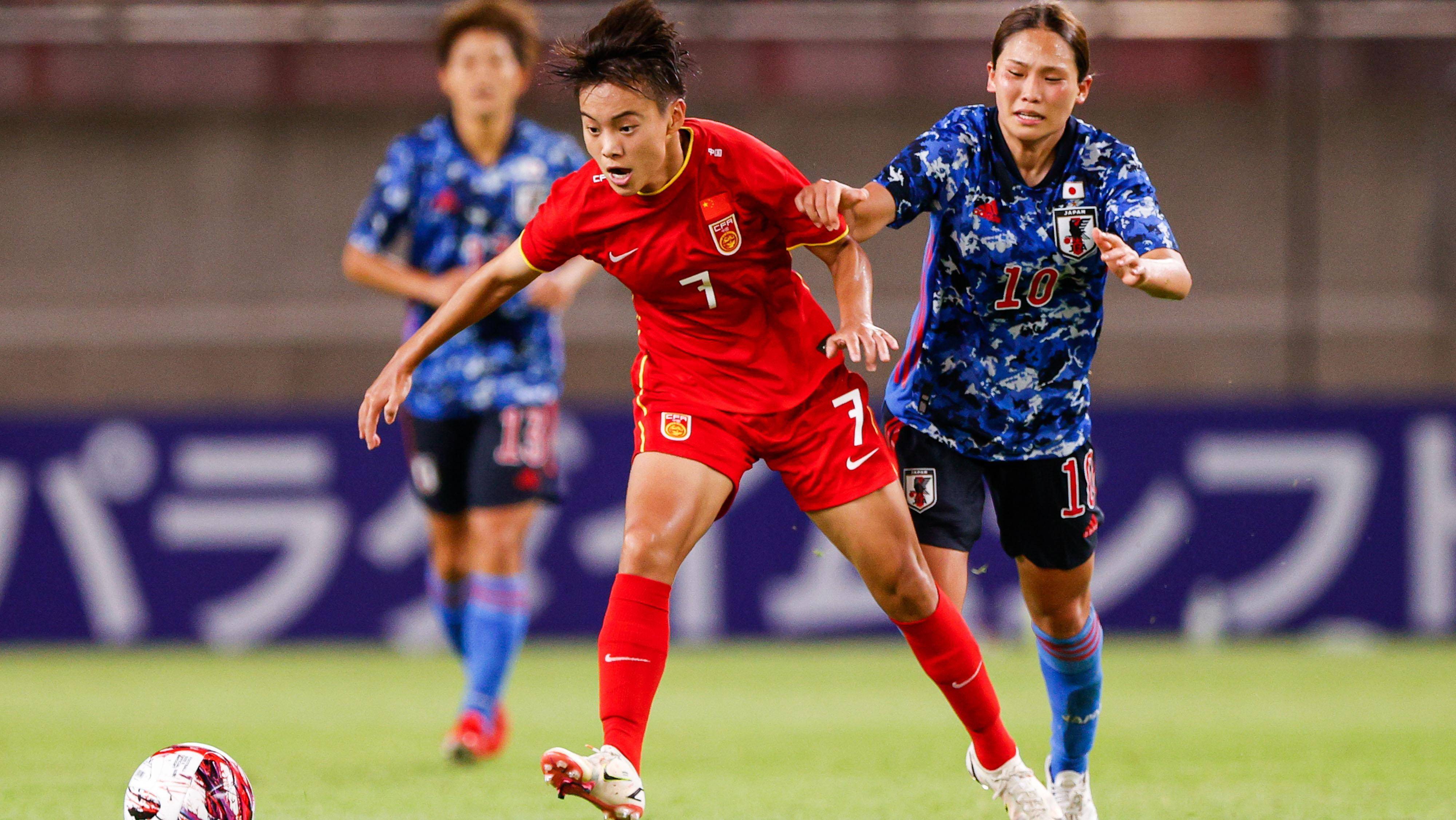 女足国家队备战决赛，集中训练备战