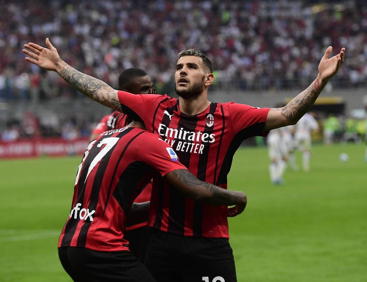 开云体育-关于尤文图斯客场战胜切沃，继续压力AC米兰的信息