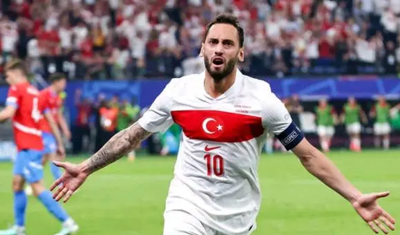 捷克球员在比赛中演绎绝杀，取得胜利的简单介绍