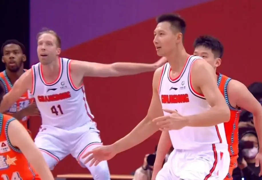 热那亚球员集体伤愈，备战下轮较量的简单介绍