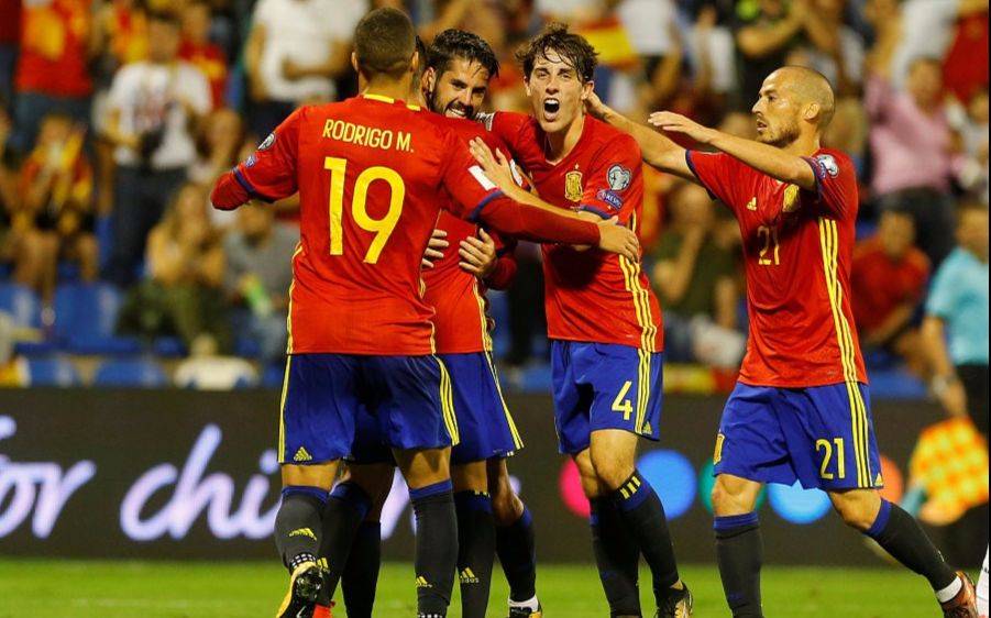 包含西班牙足球赛事成绩对球队影响如何?的词条 包含西班牙足球赛事成绩对球队影响如何?的词条