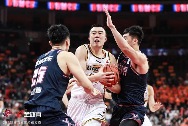 开云体育下载-广东华南虎深夜奋战，鏖战分钟终场仍大获全胜的简单介绍