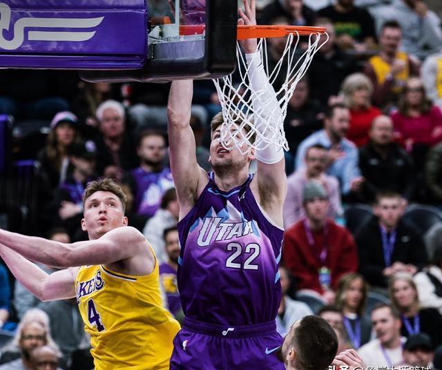 关于爵士主帅调整战术获赞誉,球队逐步崭露头角的信息 关于爵士主帅调整战术获赞誉,球队逐步崭露头角的信息