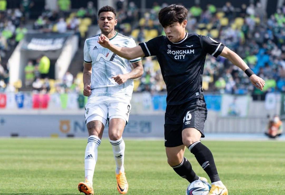 开云体育在线-包含南特将对决梅斯，两队将在赛场上争取胜利的词条