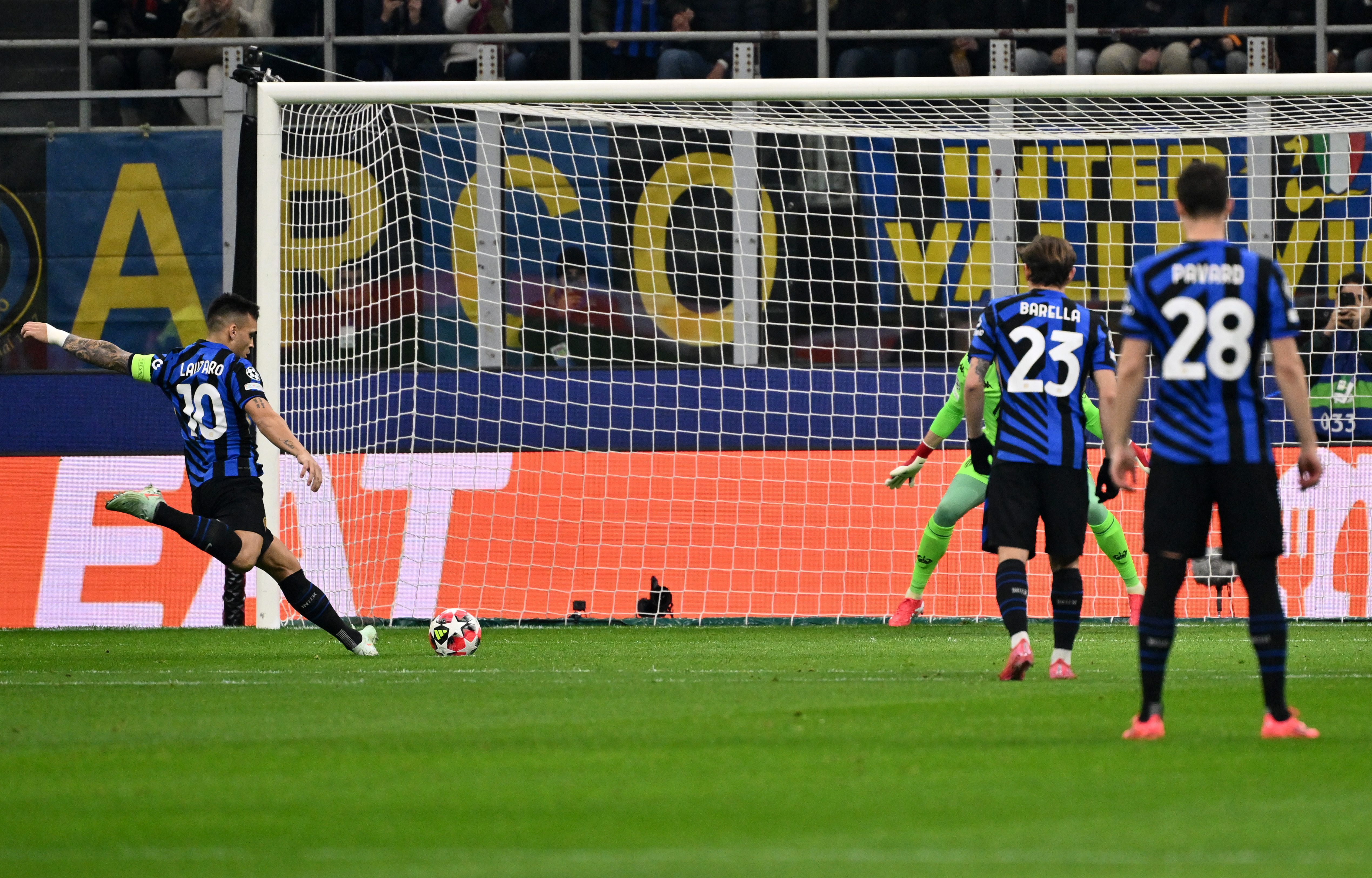 开云体育官网-米兰德比悲情收官，国际米兰遭AC米兰逆转的简单介绍