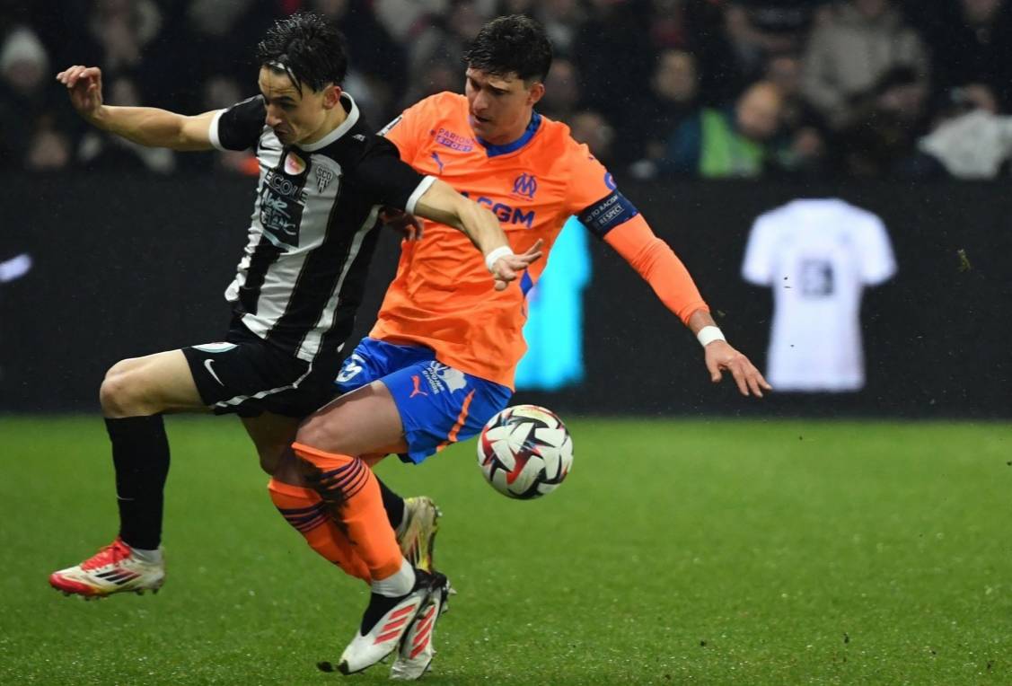 摩纳哥主场大胜，法甲冠军悬念重重