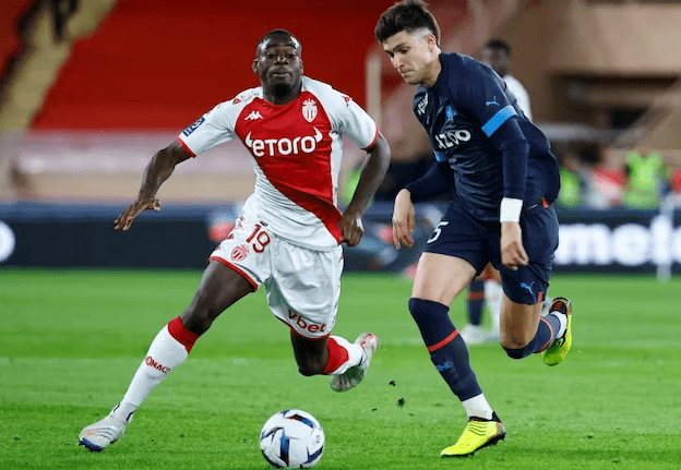 梅斯客场战胜摩纳哥,迎来联赛首胜的简单介绍 梅斯客场战胜摩纳哥,迎来联赛首胜的简单介绍