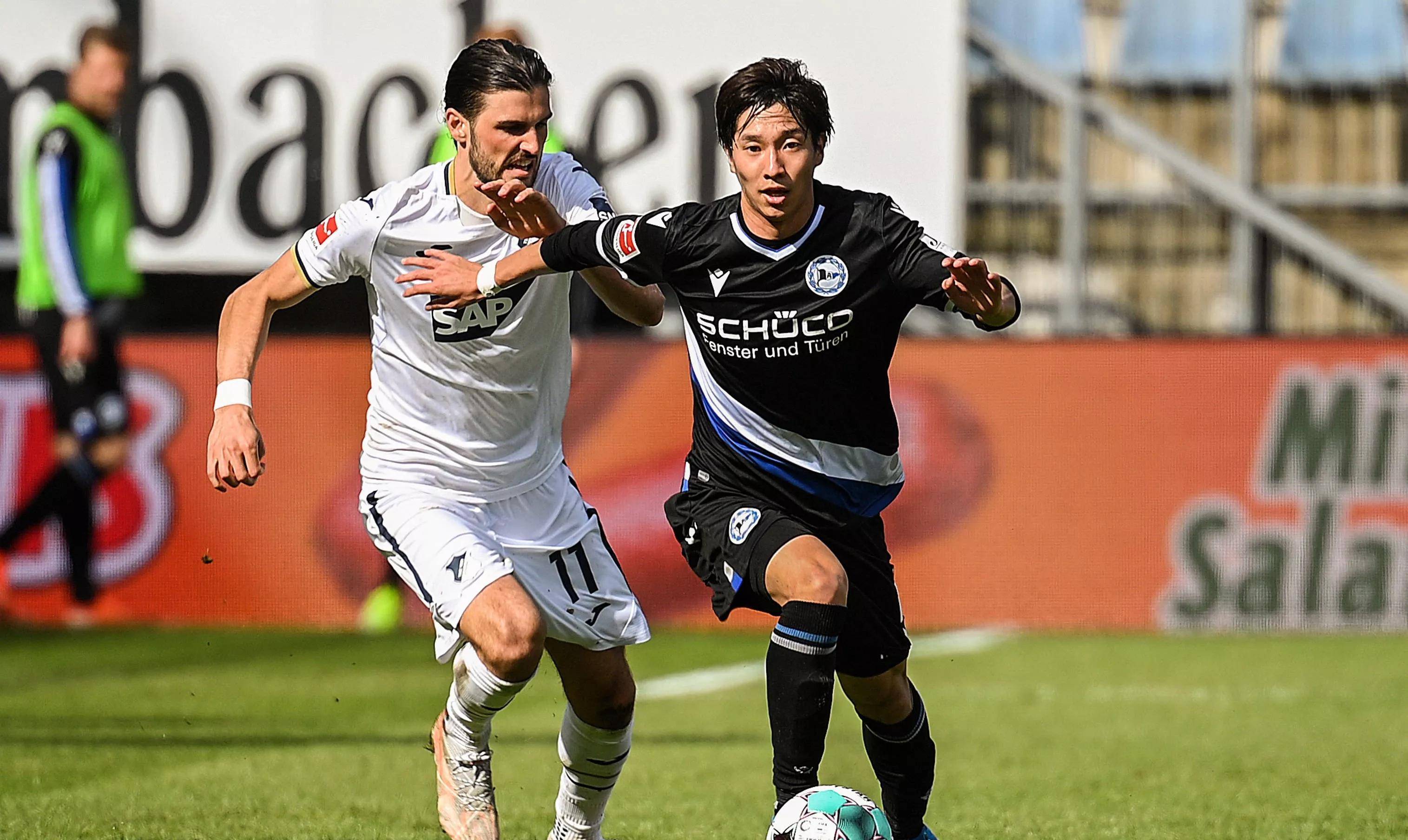 开云体育在线-罗斯托克主场胜利，坚定中游位置