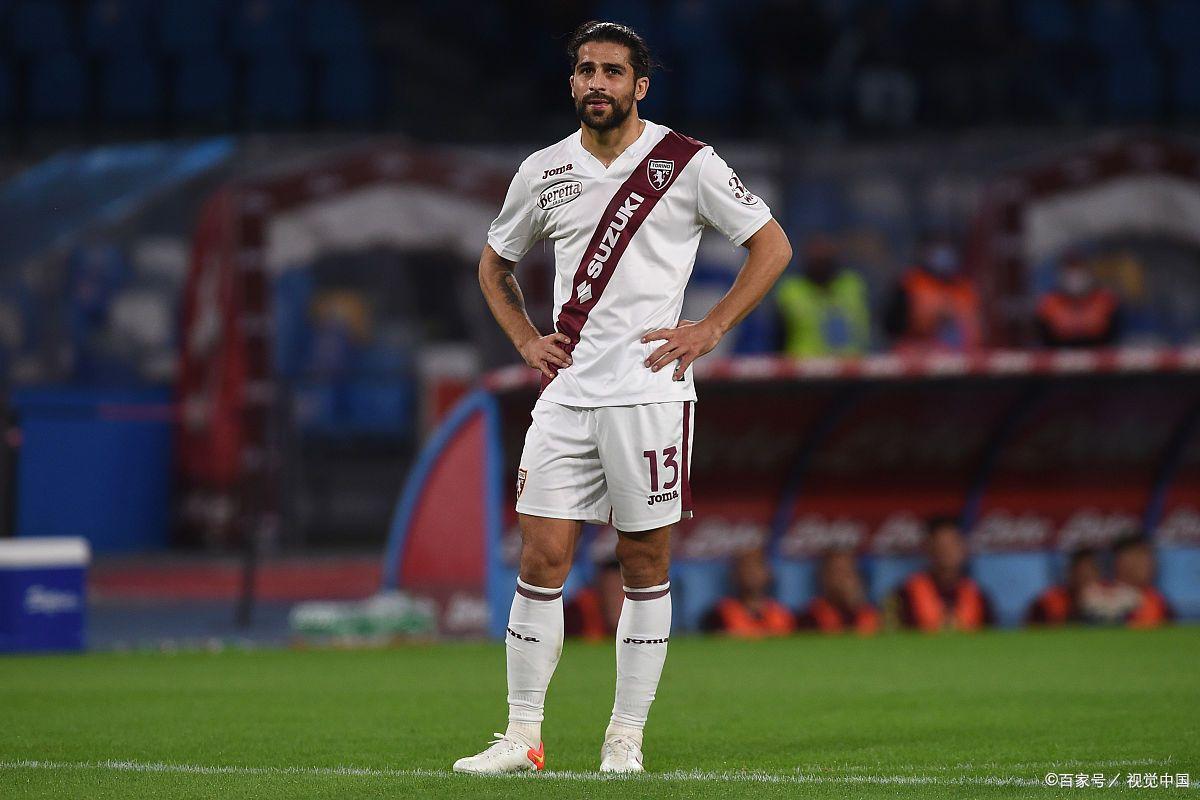 关于AC米兰客场战平都灵，艰难保持不败纪录！的信息