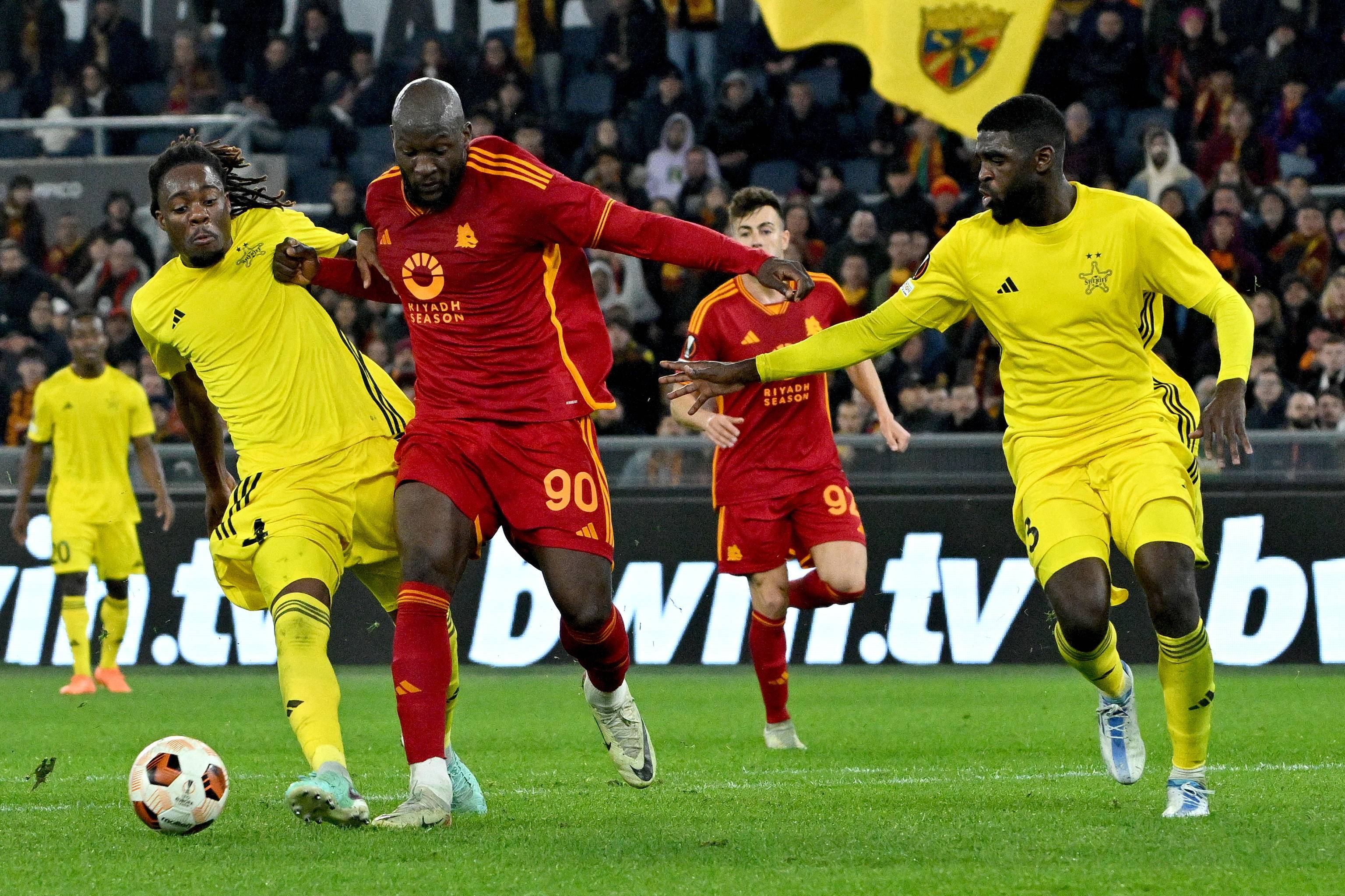 包含热那亚客场战平都灵，摆脱保级压力的词条