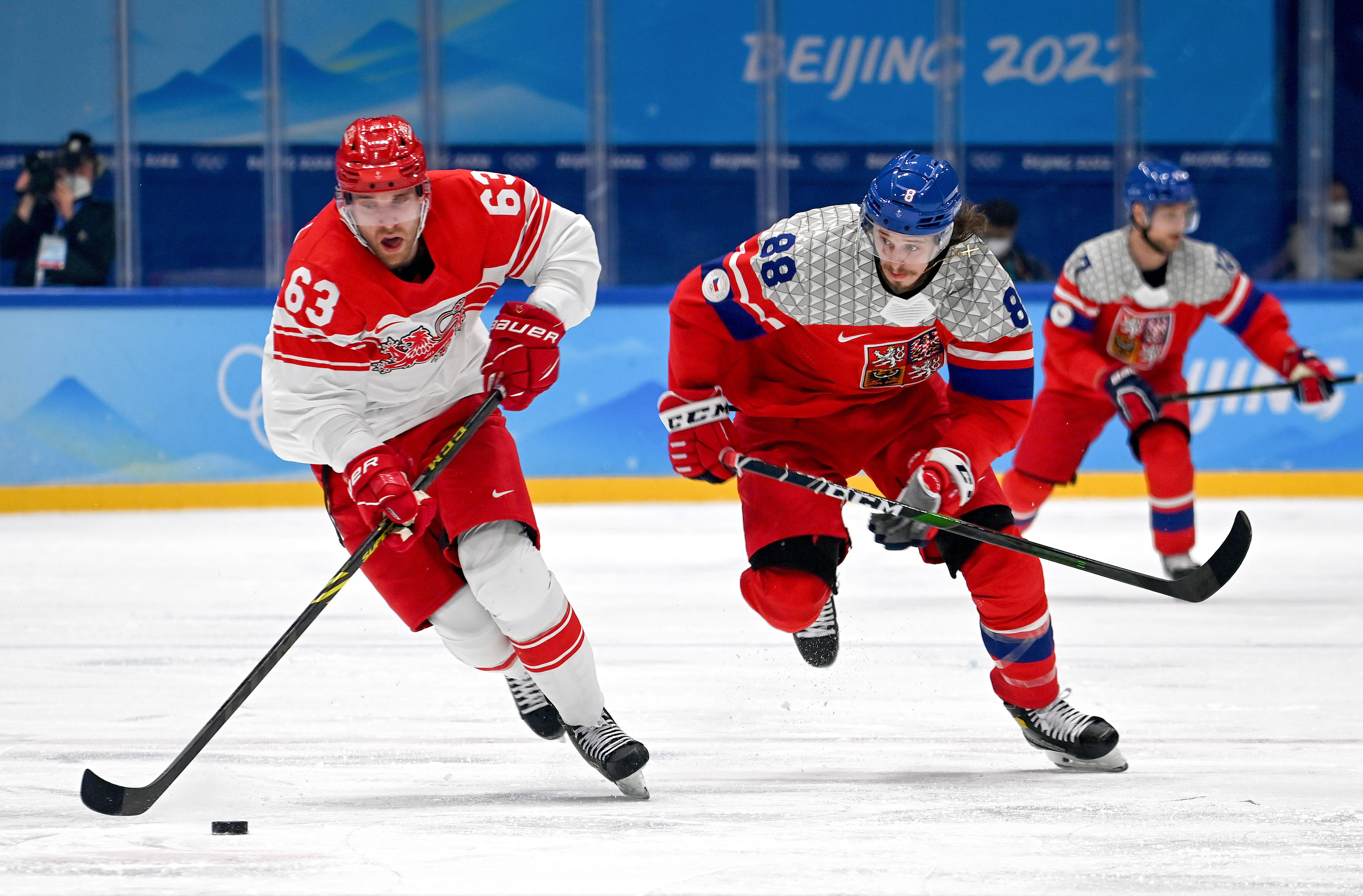 丹麦晋级欧锦赛,捷克小组败北出局 丹麦晋级欧锦赛,捷克小组败北出局