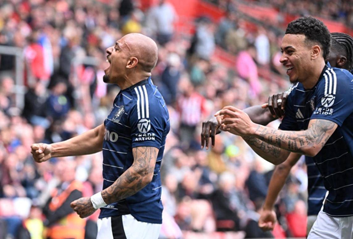 曼城轻取意大利队,内马尔关键助攻欧冠 曼城轻取意大利队,内马尔关键助攻欧冠