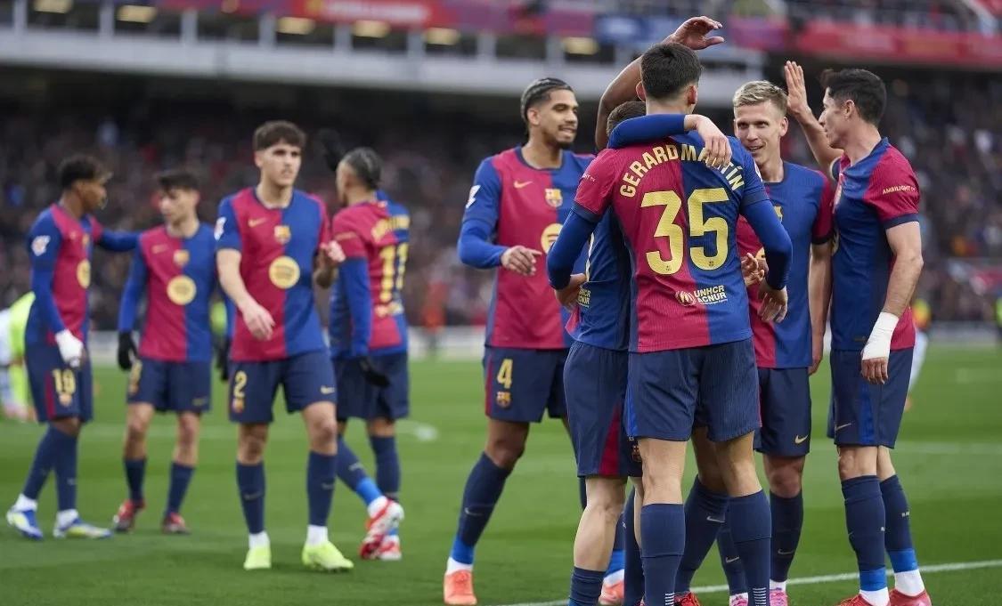 开云APP-瓦伦西亚主场大胜，球员表现突出