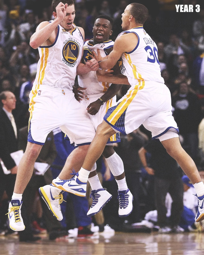 雄鹿B队力克爵士,库里一己之力扛起全队的简单介绍 雄鹿B队力克爵士,库里一己之力扛起全队的简单介绍