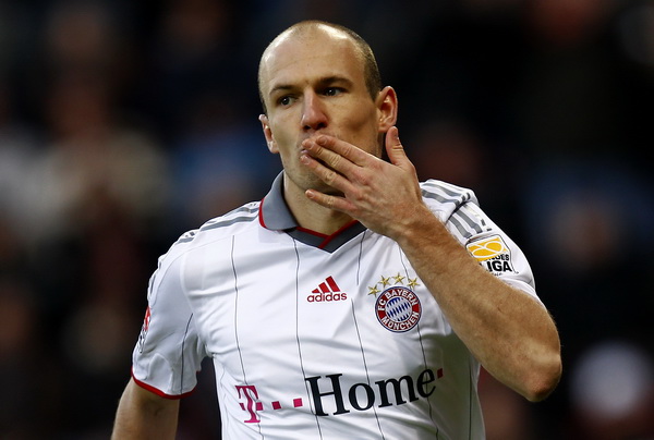 关于勒沃库森轻取罗马,罗本爆发神勇的信息 关于勒沃库森轻取罗马,罗本爆发神勇的信息