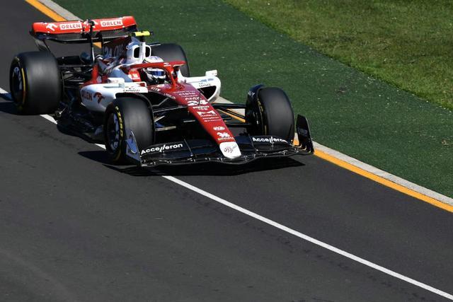 开云体育登录-阿斯顿马丁鏖战威廉姆斯,周冠宇关键制胜的简单介绍