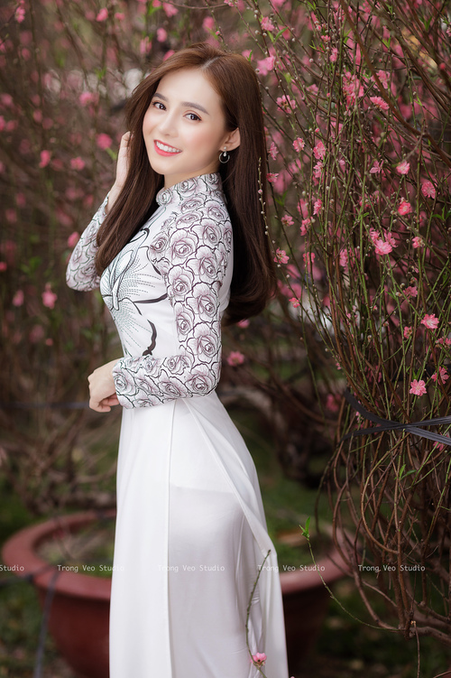 开云体育官网-高接抵挡，门神降世！沙特与突尼斯一役，门迪全程高能输出守护胜利