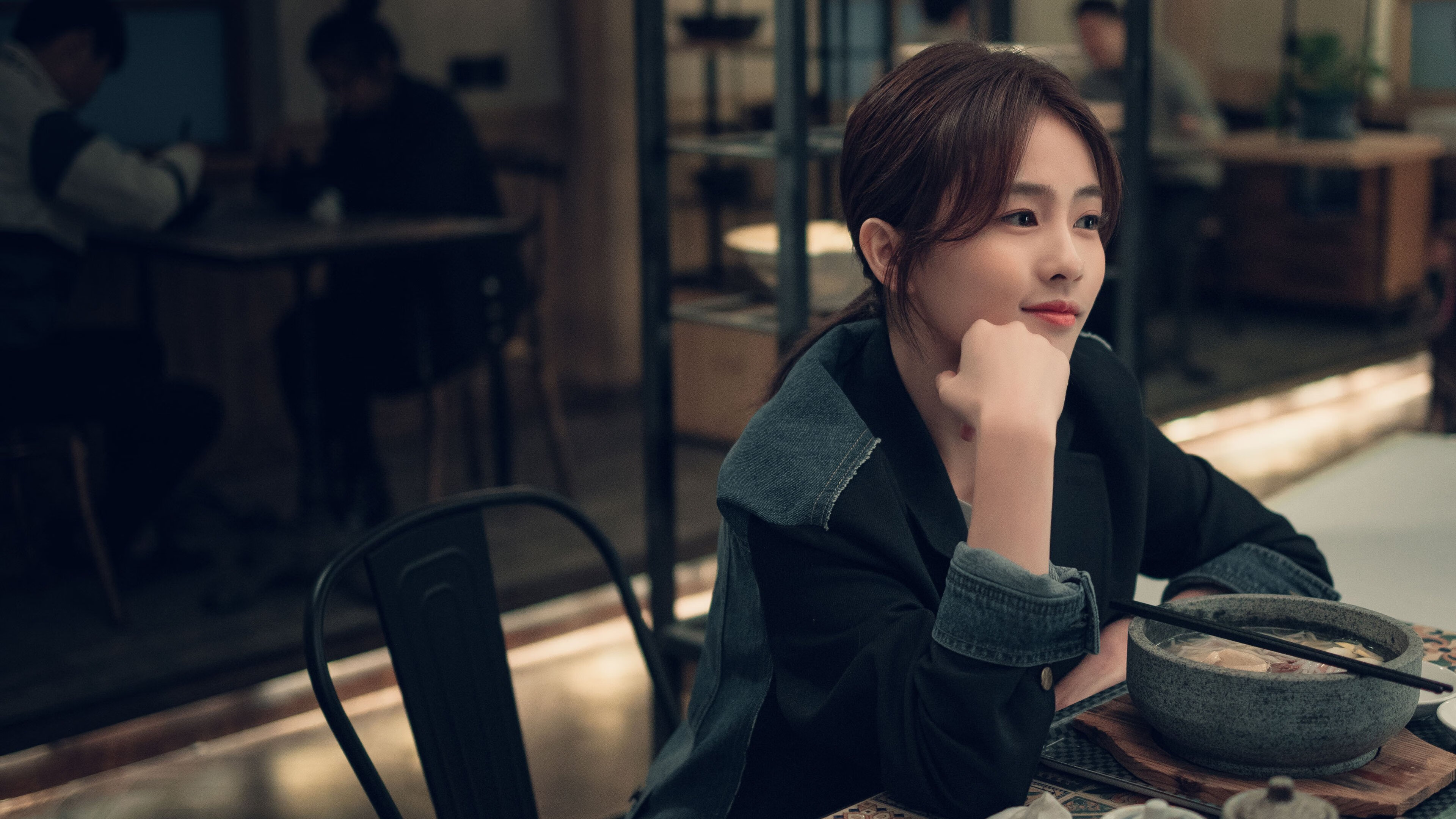 剑与盾的对决，伦纳德用最后3.2秒终结火箭，骑士鏖战告捷