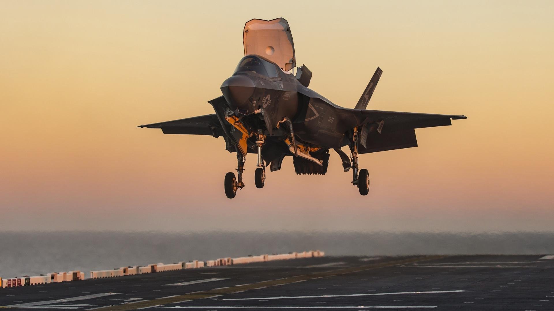 三狮军团的沉稳胜利，姆巴佩化身关键先生，英格兰力克比利时